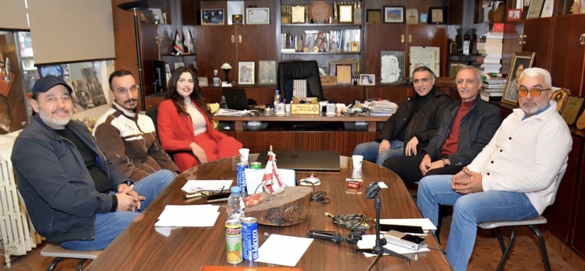 الفري يستقبل جنان عبد القادر