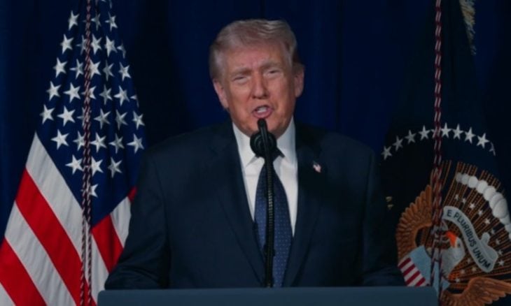 ترامب: أحث الحرس الثوري والجيش الإيراني والشرطة على إلقاء السلاح والحصول على حصانة أو مواجهة الموت المحتوم