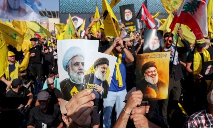 الحكومة اللبنانية تقرر حظر أي نشاط أمني وعسكري لحزب الله