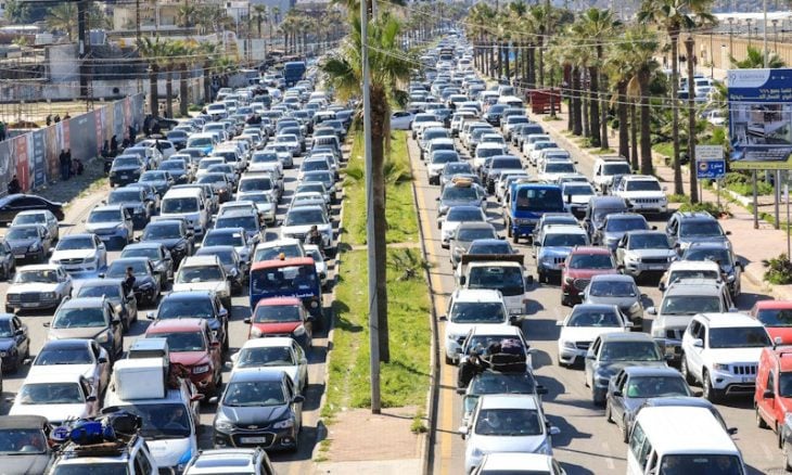 استشهاد 10 أشخاص بغارات إسرائيلية استهدفت 3 عائلات وسيارة جنوبي لبنان وسط إنذار جديد بإخلاء جنوب نهر الليطاني