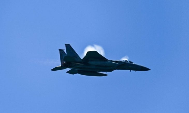 إعلام إسرائيلي: تحطم مقاتلة أمريكية من طراز “إف-15” غربي إيران