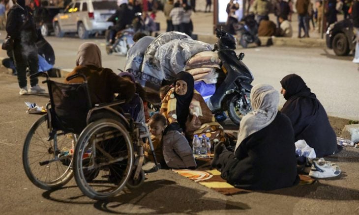 الجيش الإسرائيلي يطلب إخراج النازحين الشيعة من رميش والقرى المسيحية في جنوب لبنان تحت النار