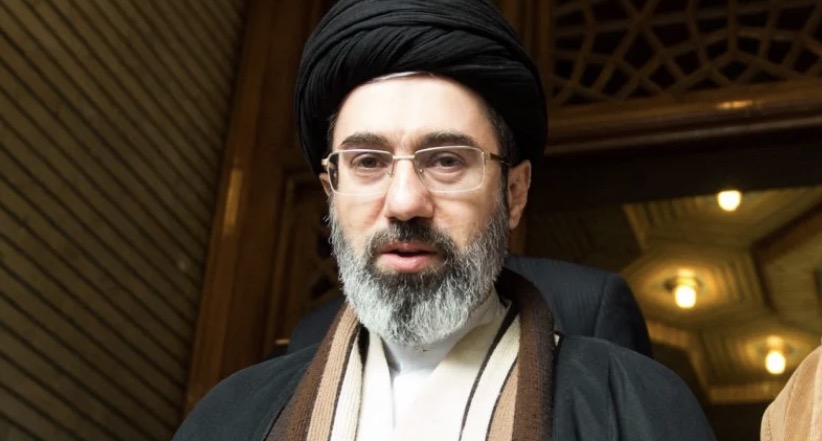 تسجيل مسرّب يكشف: هكذا نجا مجتبى خامنئي من الاغتيال بثوانٍ