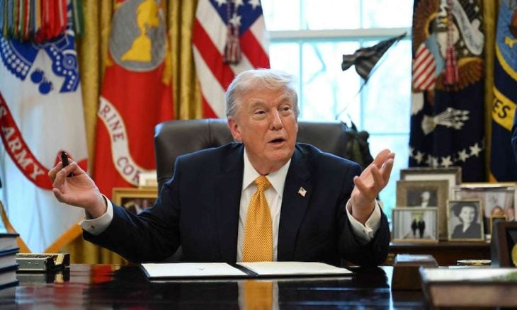 ترامب عن ستارمر: قلت له إننا لا نريد حاملات طائراته- (فيديو)