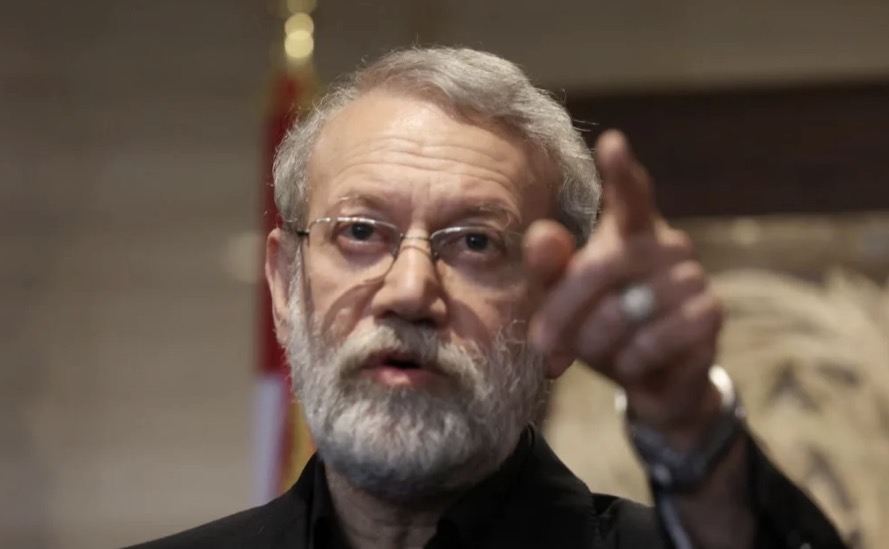 تقديرات أولية: اغتيال علي لاريجاني في ضربة إسرائيلية داخل إيران