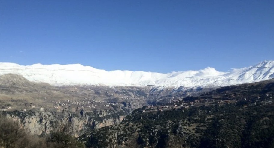 منخفض يضرب وآخر يلوح… أسبوع شتوي قاسٍ في لبنان بين أمطار رعدية وثلوج