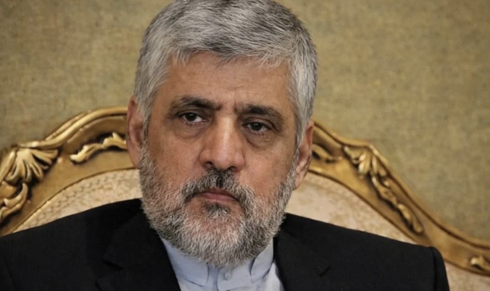 ملف السفير الإيراني إلى الواجهة… استفسار إسرائيلي يحرج الحكومة اللبنانية!