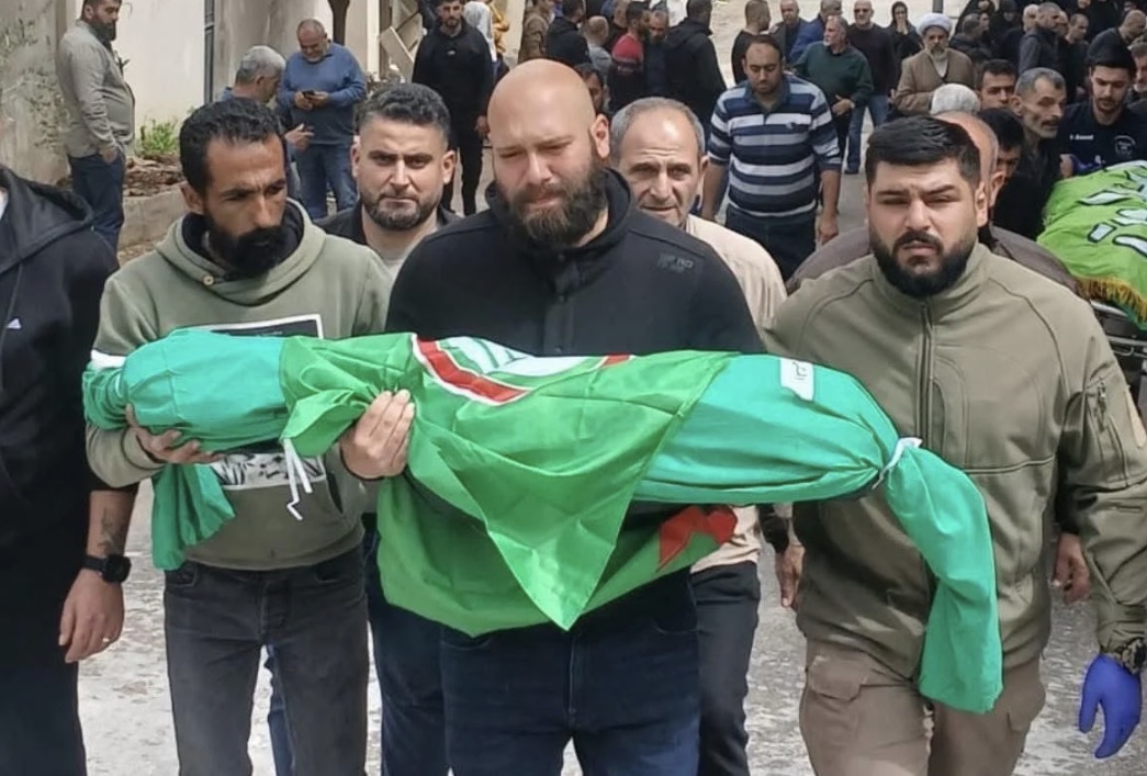 "مأساة كفرحتى تتوسع"… 7 شهداء بينهم طفلة في غارة اسرائيلية