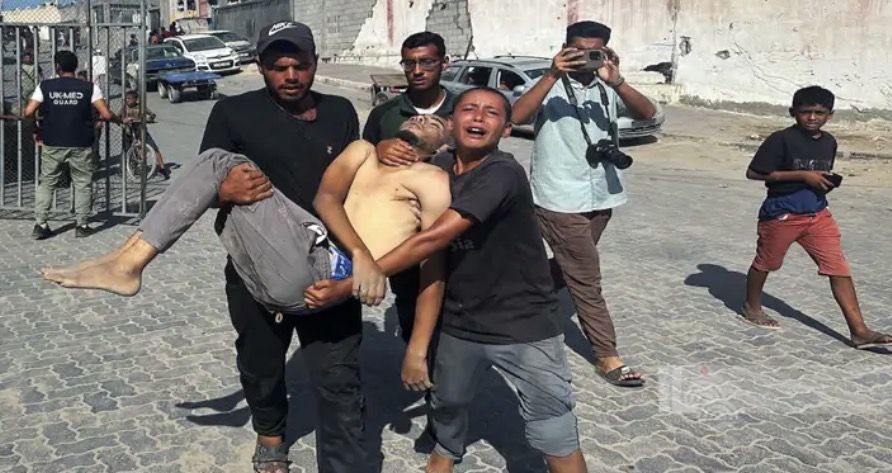 6 شهداء ومصابون في قصف الاحتلال مخيم البريج وخان يونس