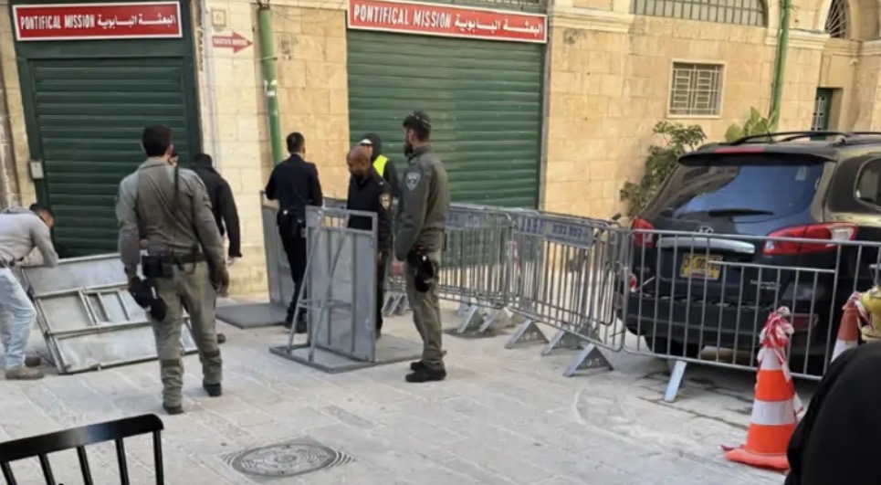 الاحتلال يحول مدينة القدس إلى ثكنة عسكرية تزامنا مع إحياء "سبت النور"