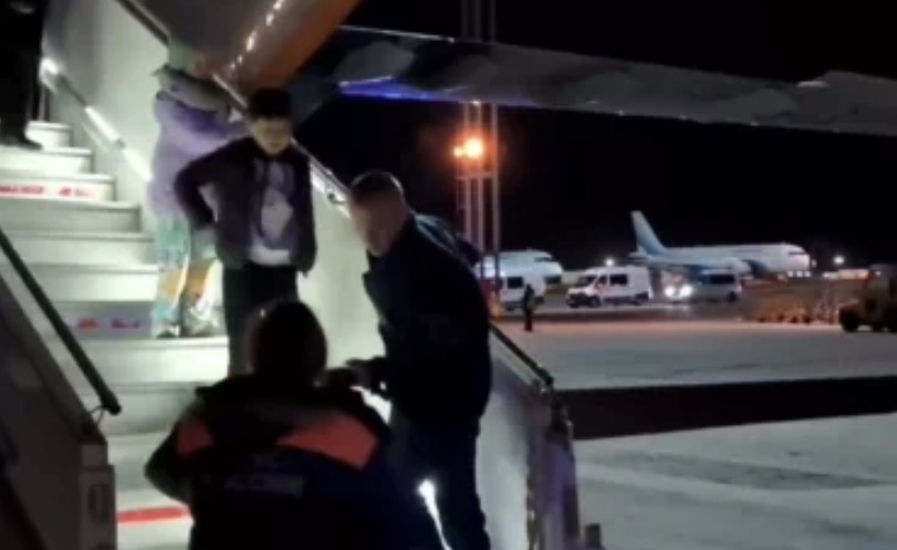 رحلة طارئة وسط الهدنة… موسكو تُخرج رعاياها من بيروت (فيديو)