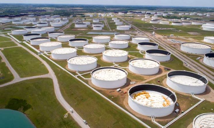 النفط يصعد مع جمود محادثات أمريكا وإيران وتعطل الملاحة في هرمز