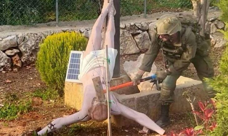 هآرتس: هل كان على الفلسطينيين أن يتحولوا إلى تماثيل لينعموا باهتمام الآخرين؟