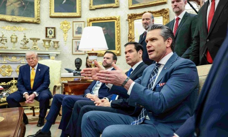 ذي أتلانتك: البنتاغون ربما لم يقدم صورة كاملة للرئيس عن حرب إيران وسط تساؤلات نائبه فانس