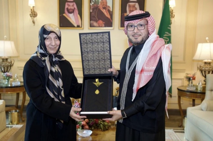 رسائل سعودية متعددة الاتجاهات