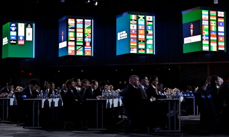 مصدر: السماح لاثنين من أعضاء الوفد الإيراني بحضور مؤتمر الفيفا لكنهما رفضا