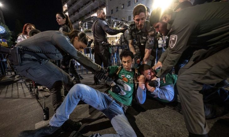 مظاهرتان في تل أبيب والقدس تطالبان بلجنة تحقيق في إخفاقات حكومة نتنياهو- (صور)