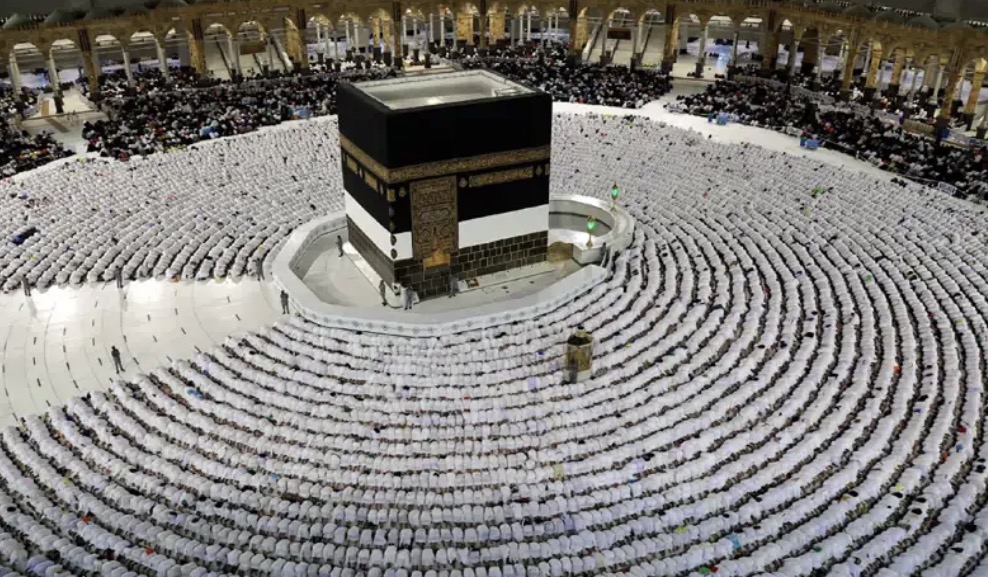 وزارة الحج والعمرة تؤكد أهمية الحصول على تصريح الحج قبل أداء المناسك