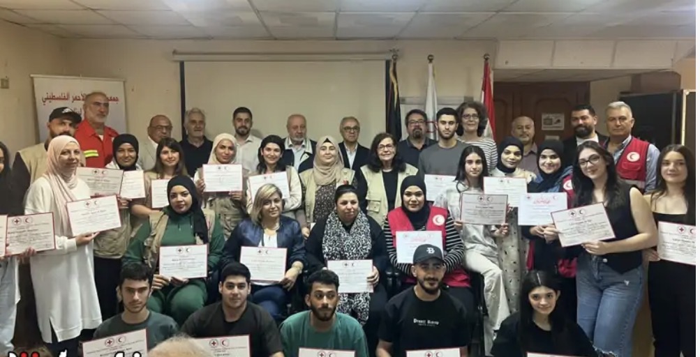 مستشفى الهمشري تتوّج رسالة الإنسانية بتخريج دفعة جديدة من متدربي الإسعاف الأولي في صيدا