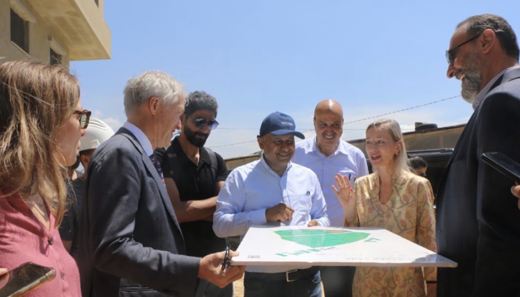 *سفير بلجيكا ونائب الممثل المقيم لبرنامج الأمم المتحدة الإنمائي  (UNDP) يزوران مخيم نهر البارد*