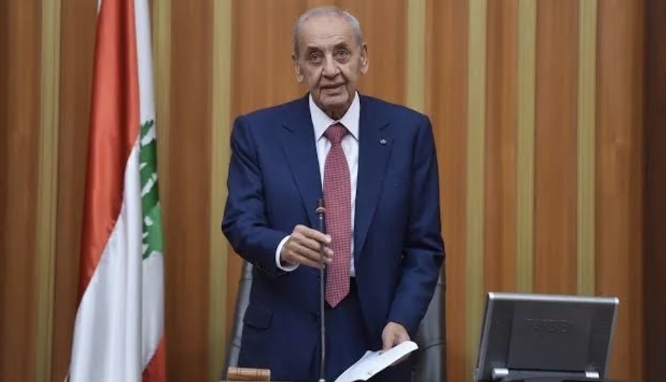 "يا أهلي في لبنان كل لبنان"... بري يطفئ فتيل الشارع بنداء حاسم