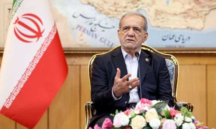 الرئيس الإيراني: ندافع عن وحدة أراضينا بكل قوتنا ولا نسعى لتوسيع الحرب أو استمرارها