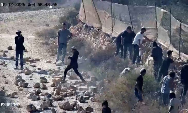 الجيش الإسرائيلي يقتحم قصرة ويفرض حظر تجول.. والسفير الأمريكي يصف أفعال المستوطنين بـ”الترهيب”