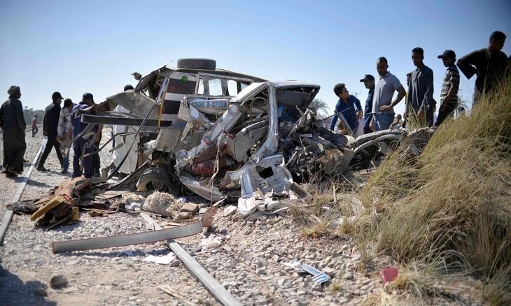 شاحنات الموت في مصر… أطفال يفقدون حياتهم في رحلة البحث عن الـ100 جنيه