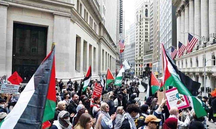استطلاع جديد: القضية الفلسطينية تفرض نفسها على سباق الديمقراطيين للرئاسة الأمريكية في 2028