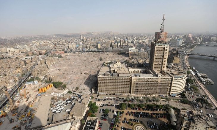 مصر: اقتراح لنجل هيكل حول مبادلة الديون بالأصول يشعل جدلًا… وعلاء مبارك يدخل على الخط