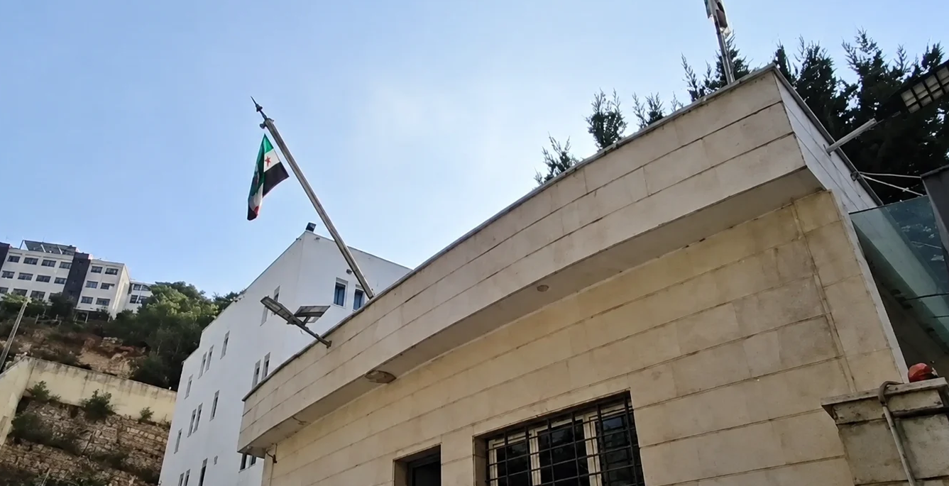 دمشق تتدخل بأزمة دار الفتوى؟