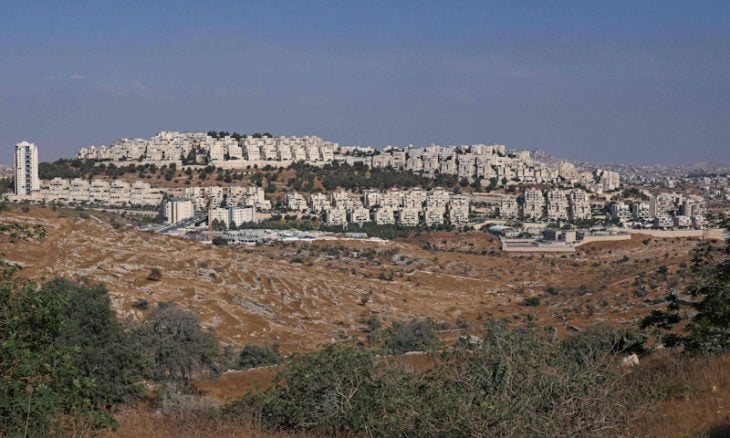 بريطانيا تستعد لفرض عقوبات على المستوطنات الإسرائيلية في الضفة الغربية