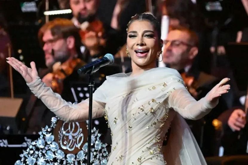 تسويق “الانفتاح” وسلوك “الوصاية”: دمشق تعيد إنتاج النظام بـ”نسخة إسلامية”