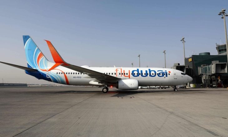 شجار بين طيارين يثير استنفار إسرائيل… طائرة “فلاي دبي” تهبط في السعودية بدل تل أبيب بعد إنذار اختطاف