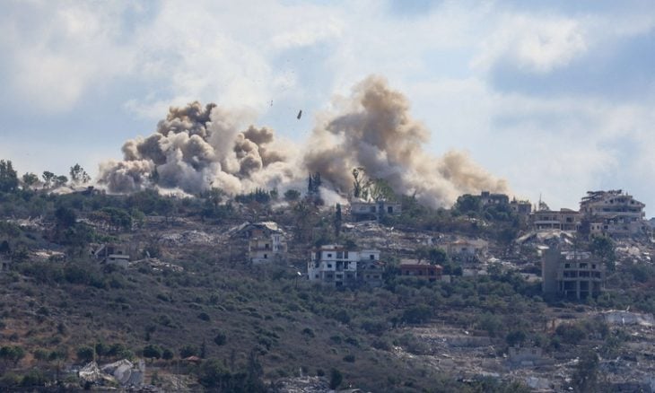 تفجير مدرسة وقصف وإحراق منازل… إسرائيل تواصل انتهاكاتها في لبنان