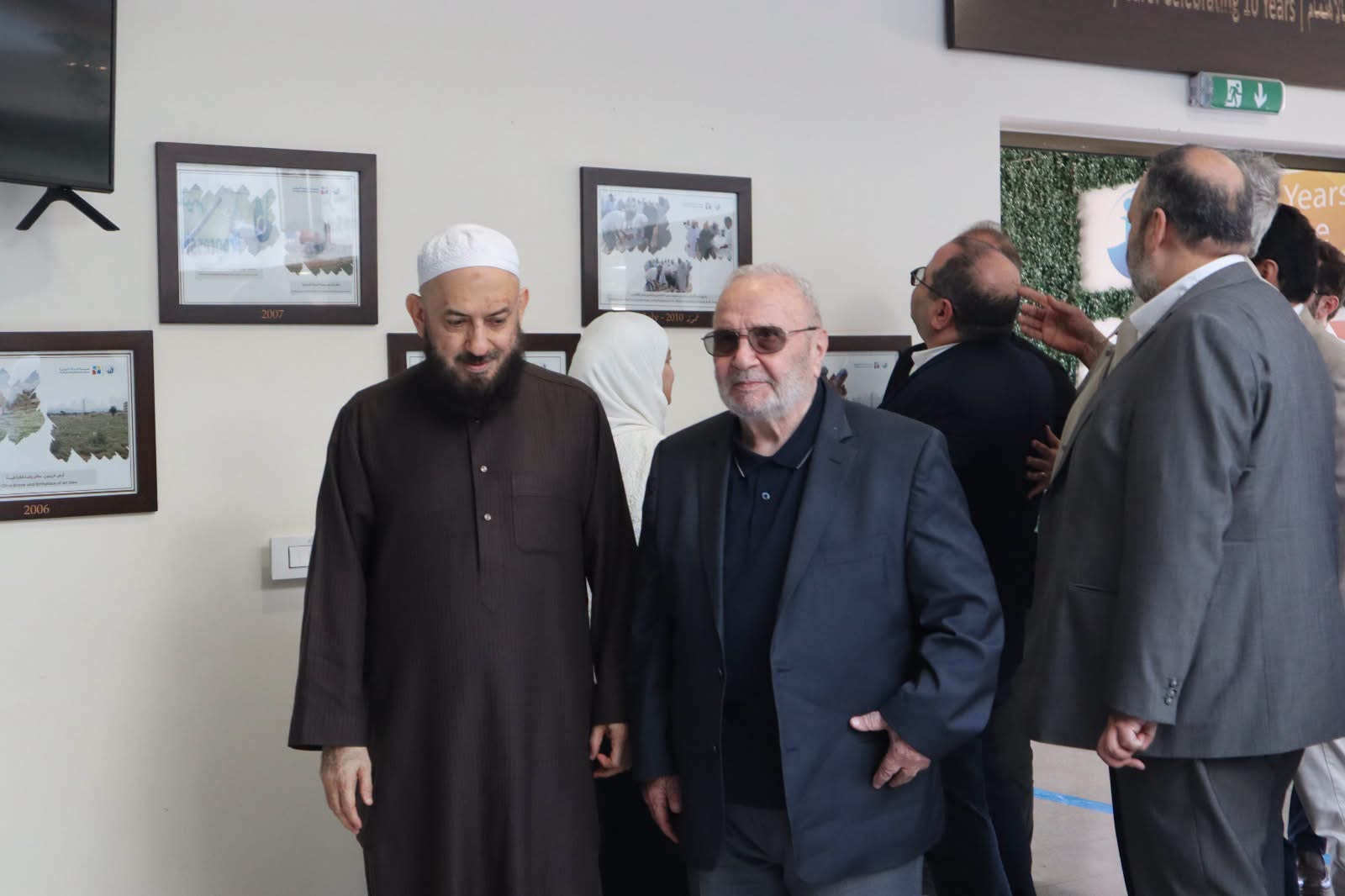 الدكتور محمد راتب النابلسي يزور جمعية الاتحاد الإسلامي ويطلع على أحدث إنجازاتها ومؤسساتها