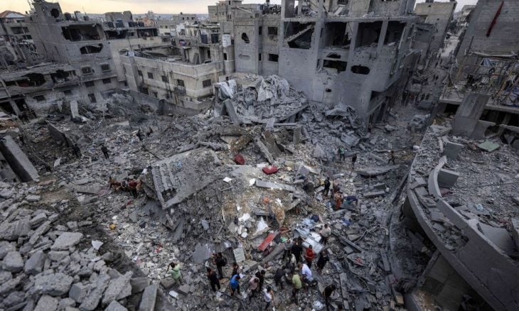 استشهاد 6 فلسطينيين وإصابة 11 آخرين بهجمات إسرائيلية على غزة