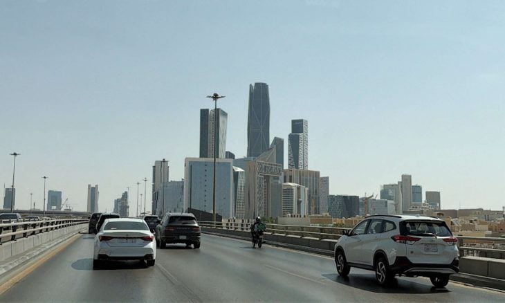 بريطانيا تنصح مواطنيها بعدم السفر إلى السعودية إلا للضرورة