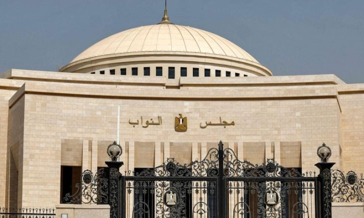 البرلمان المصري يصوت اليوم على تفويض السيسي بإرسال قوات إلى السعودية